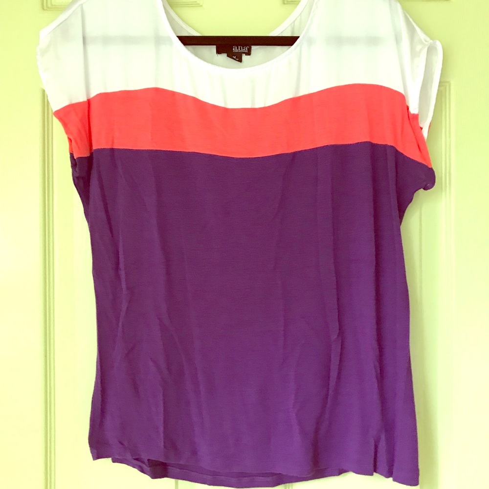 Color block top - Picture 4 of 7